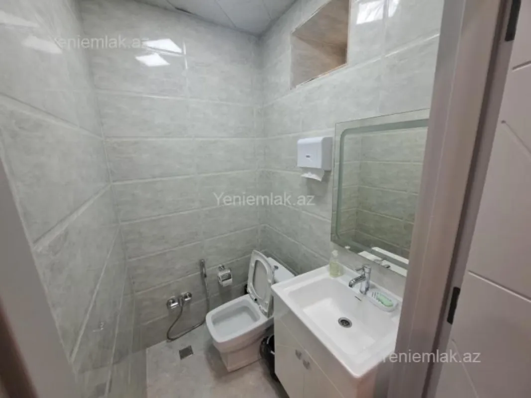 Satılır 4 otaqlı obyekt 100 m²