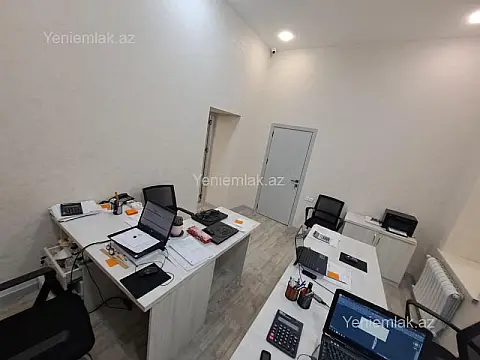 Satılır 4 otaqlı obyekt 100 m²