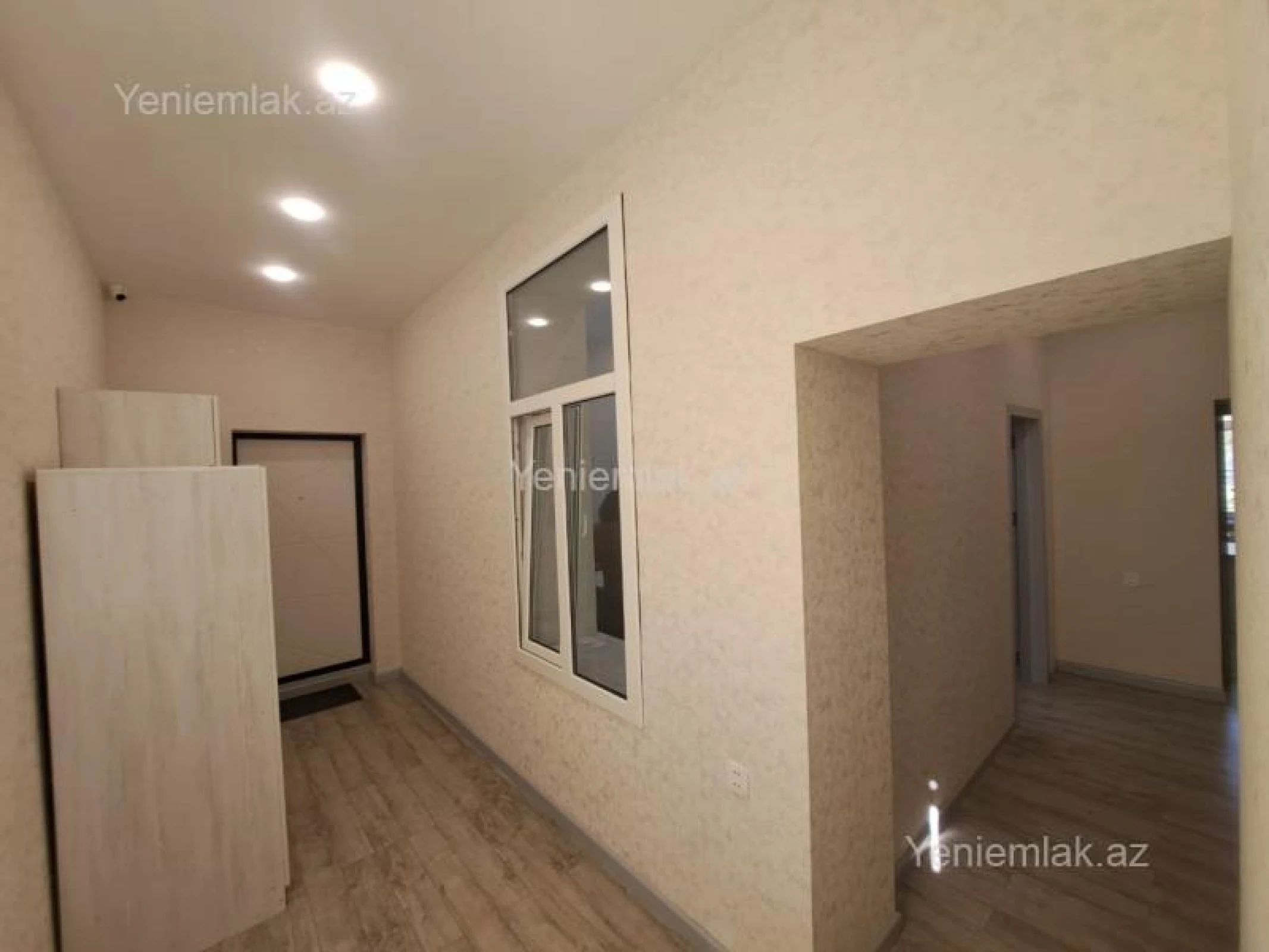 Satılır 4 otaqlı obyekt 100 m²