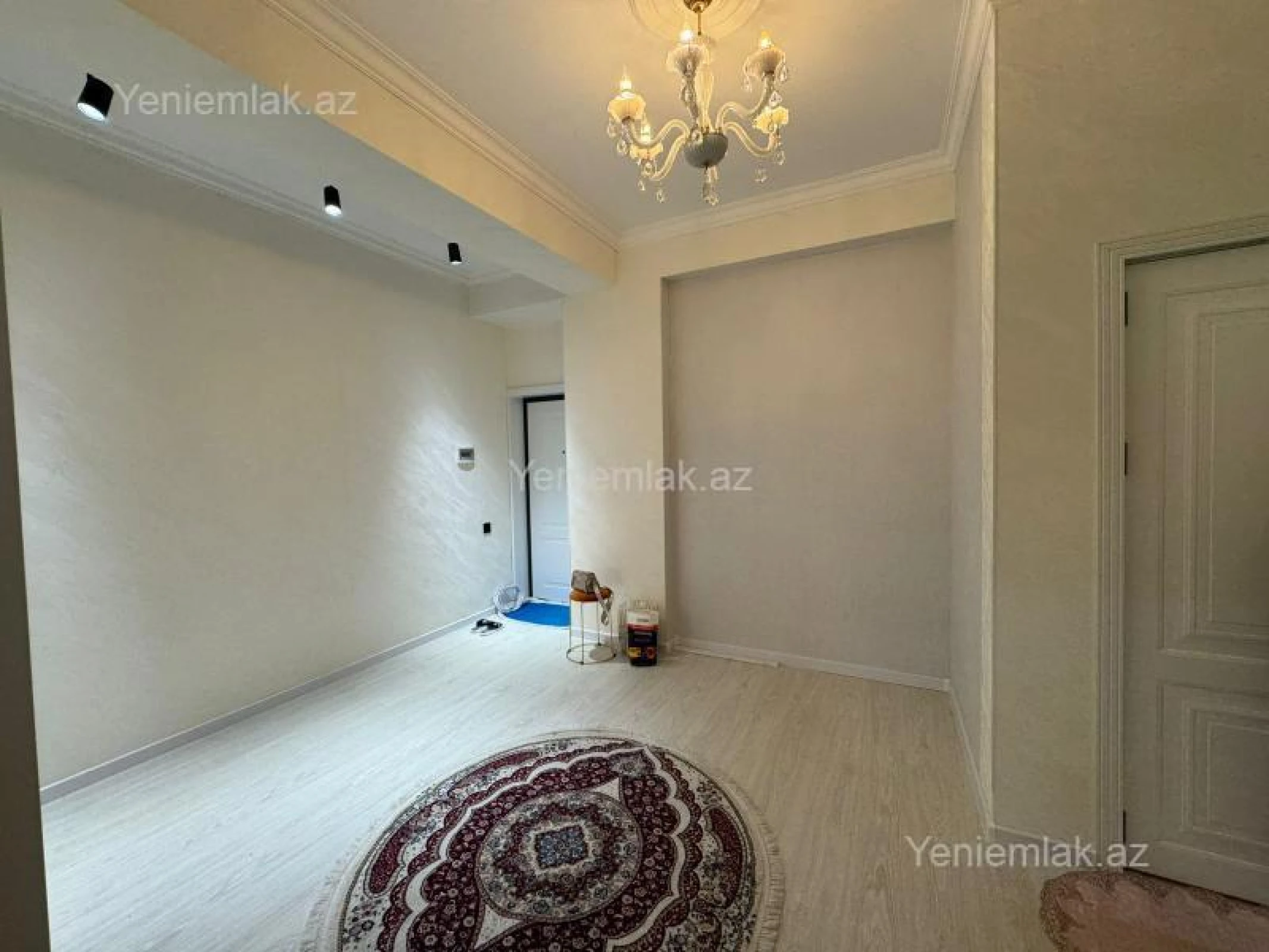 Satılır 3 otaqlı yeni tikili 84 m²