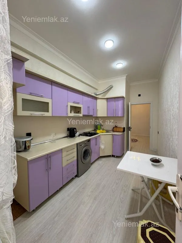 Satılır 3 otaqlı yeni tikili 84 m²