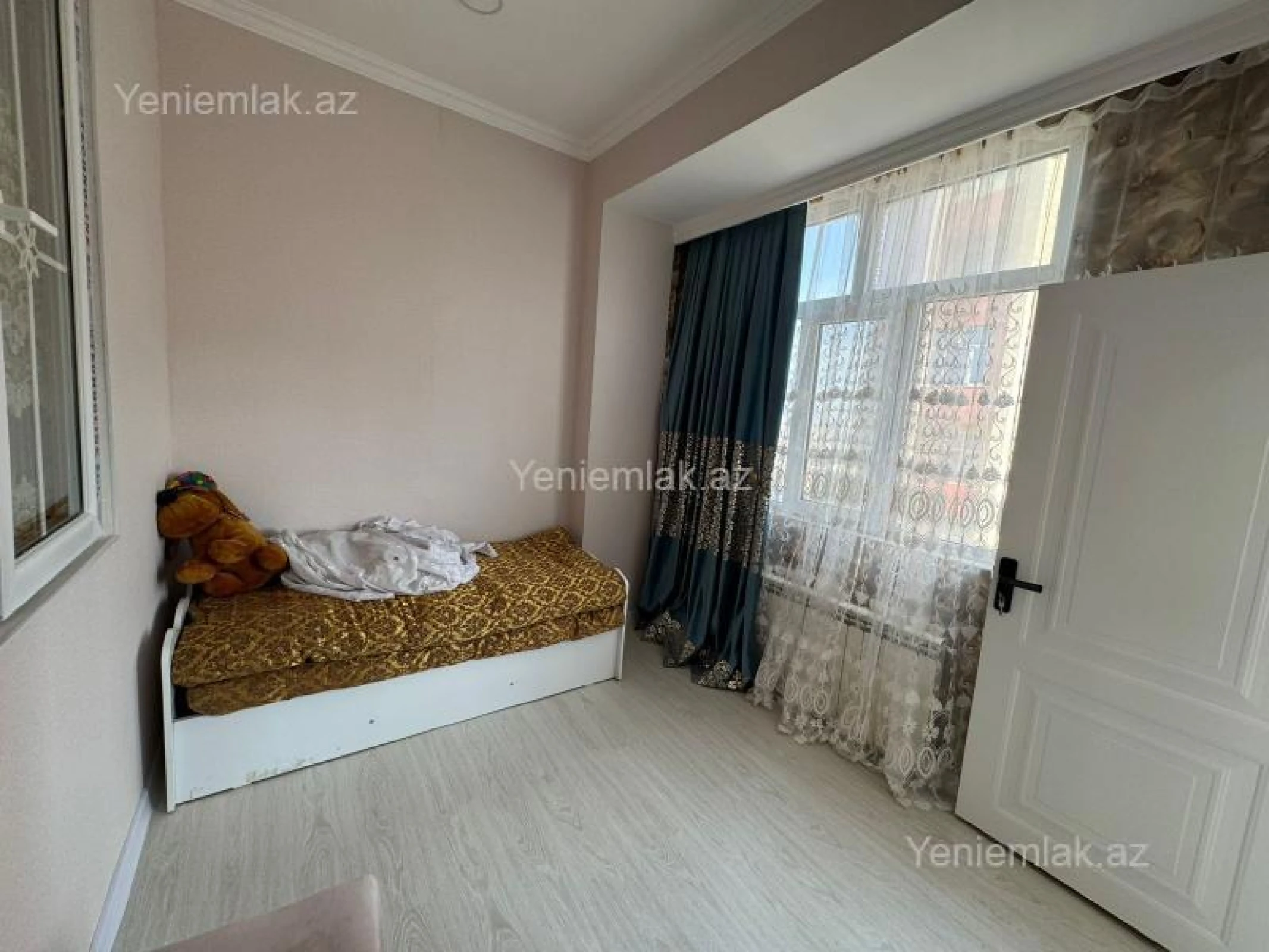 Satılır 3 otaqlı yeni tikili 84 m²
