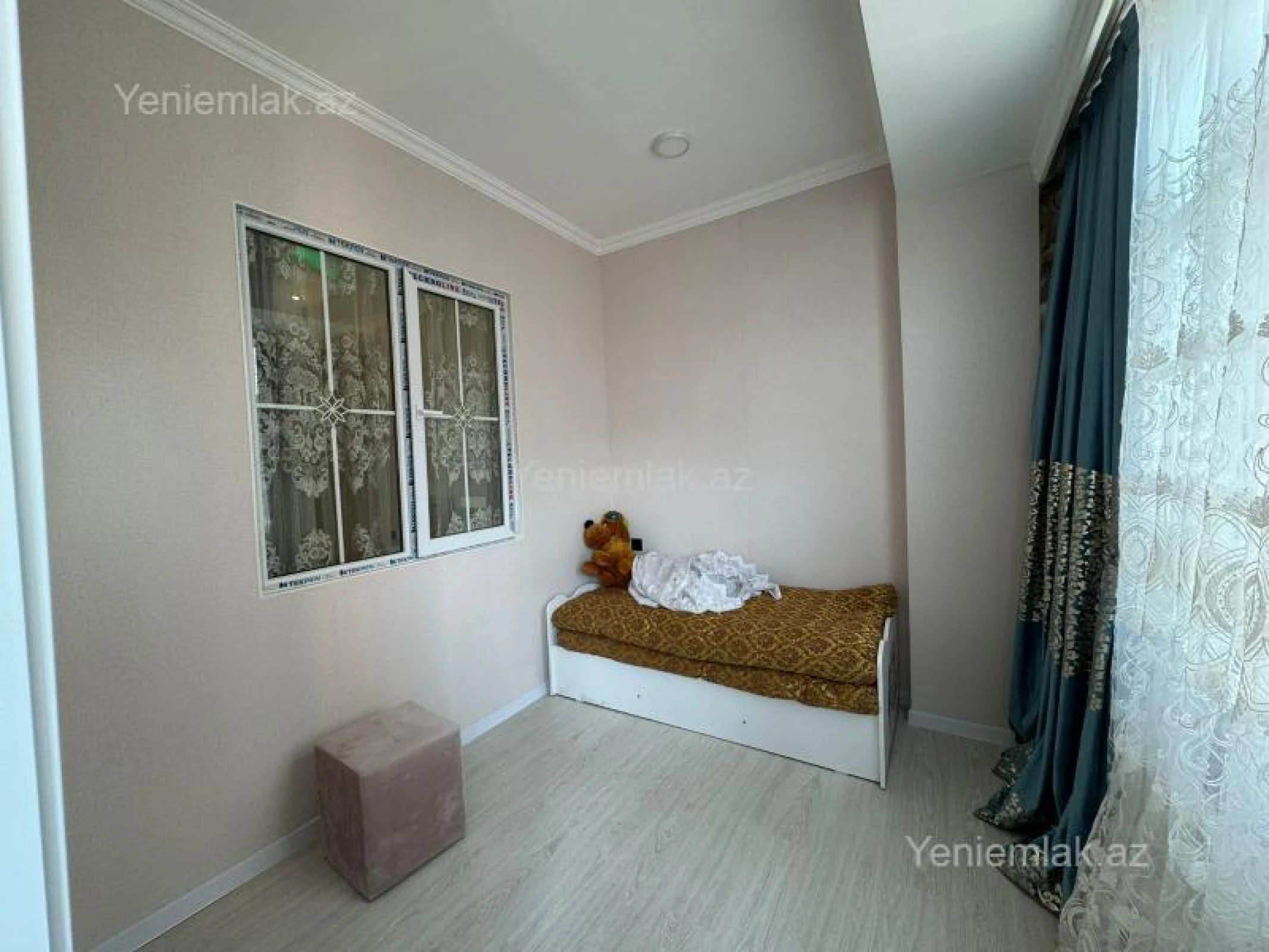 Satılır 3 otaqlı yeni tikili 84 m²