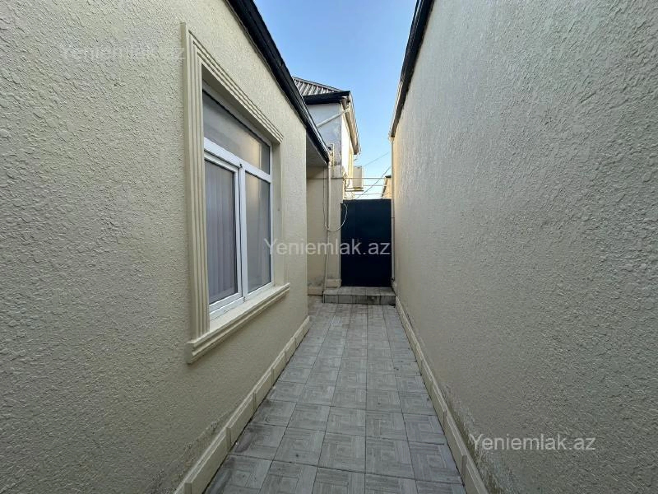 Satılır 2 otaqlı həyət evi 60 m²