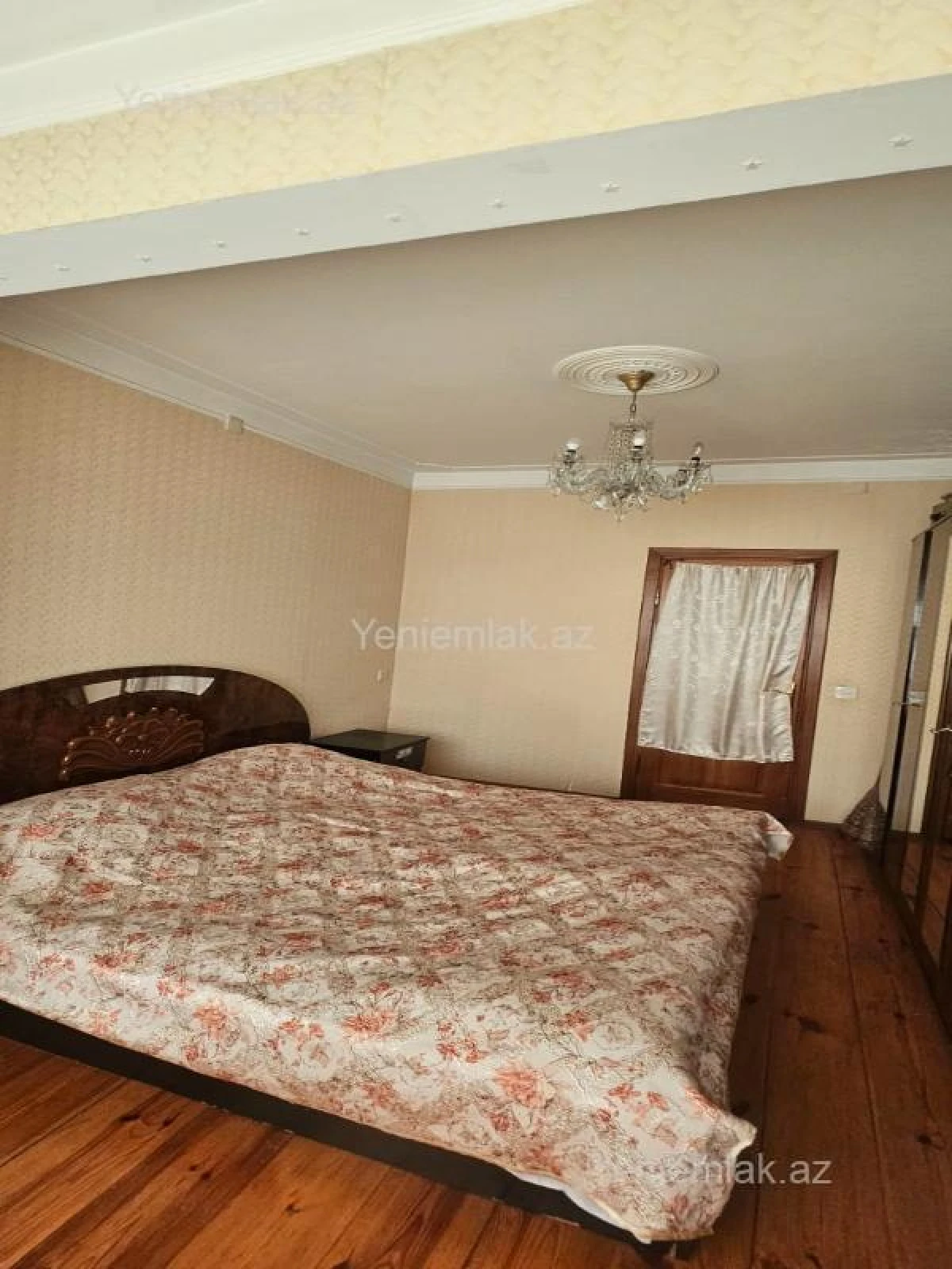 Satılır 3 otaqlı köhnə tikili 80 m²