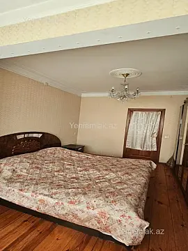Satılır 3 otaqlı köhnə tikili 80 m²