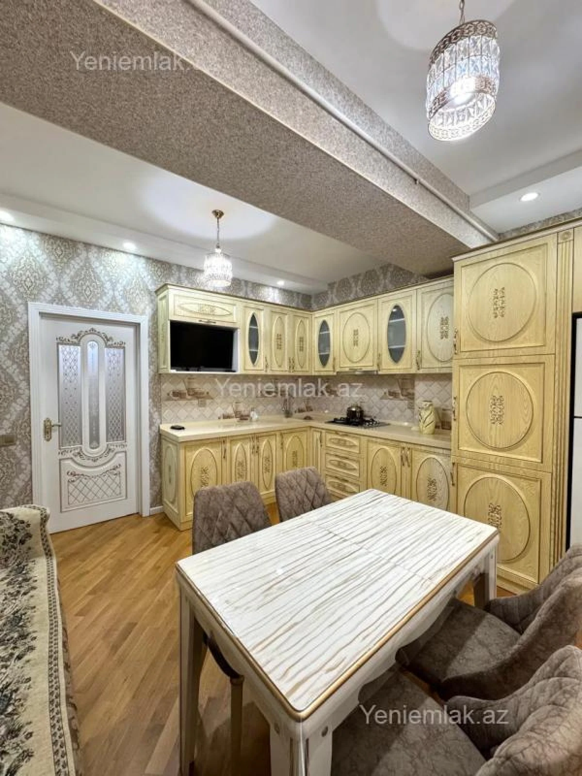 Satılır 3 otaqlı yeni tikili 88 m²