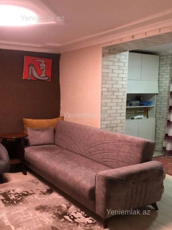 Satılır 2 otaqlı köhnə tikili 35 m²