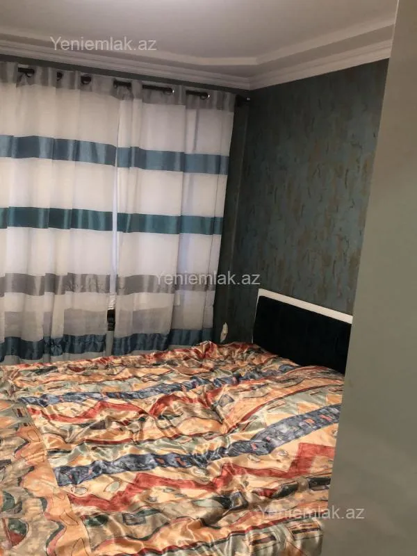 Satılır 2 otaqlı köhnə tikili 35 m²