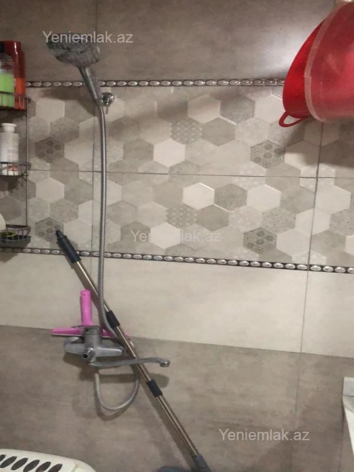 Satılır 2 otaqlı köhnə tikili 35 m²