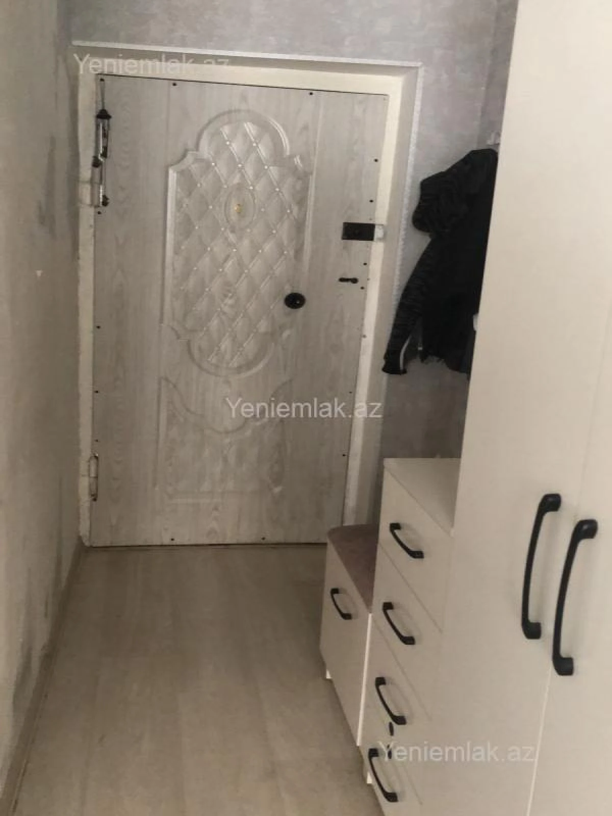 Satılır 2 otaqlı köhnə tikili 35 m²