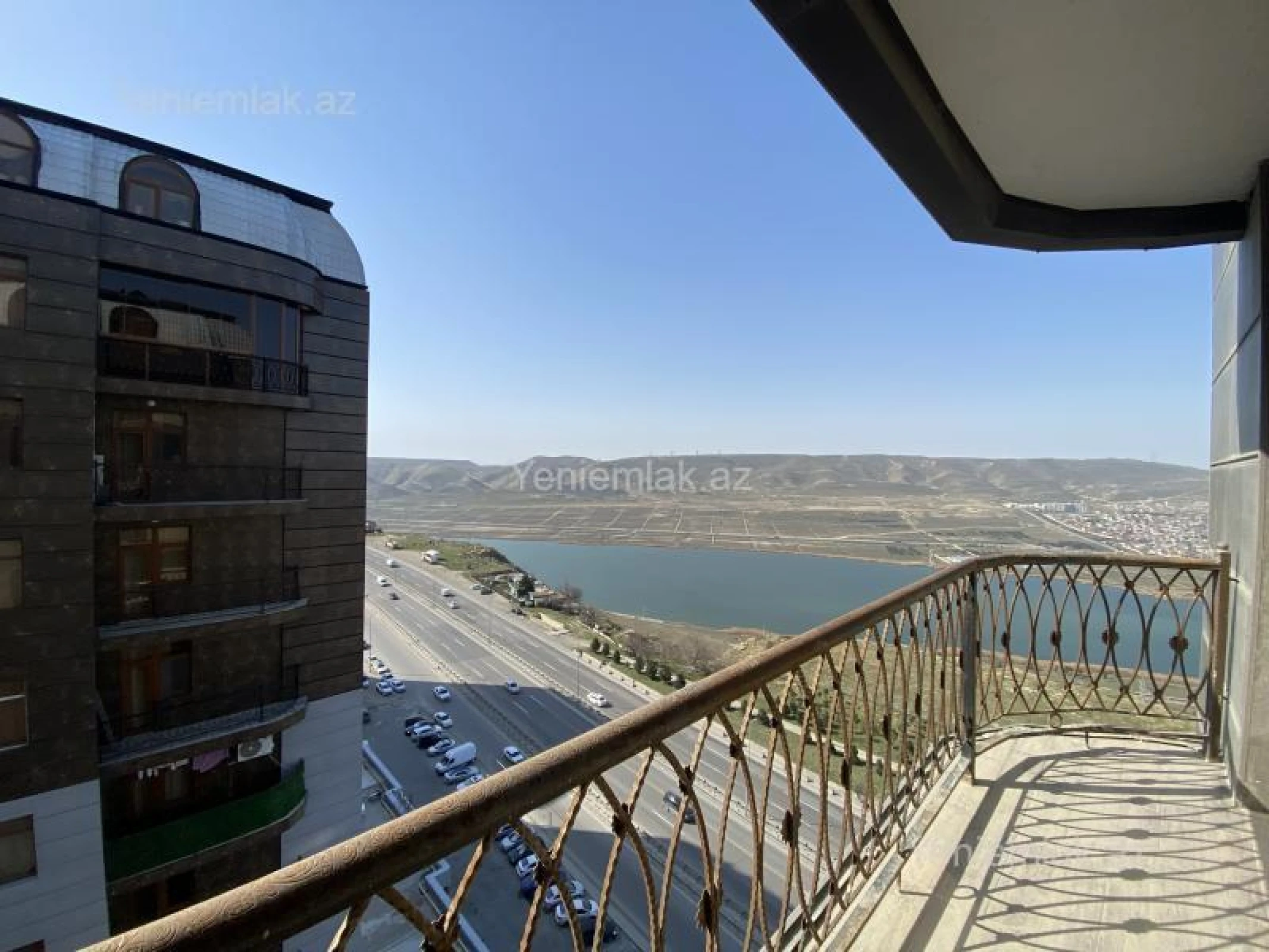 Satılır 2 otaqlı yeni tikili 90 m²