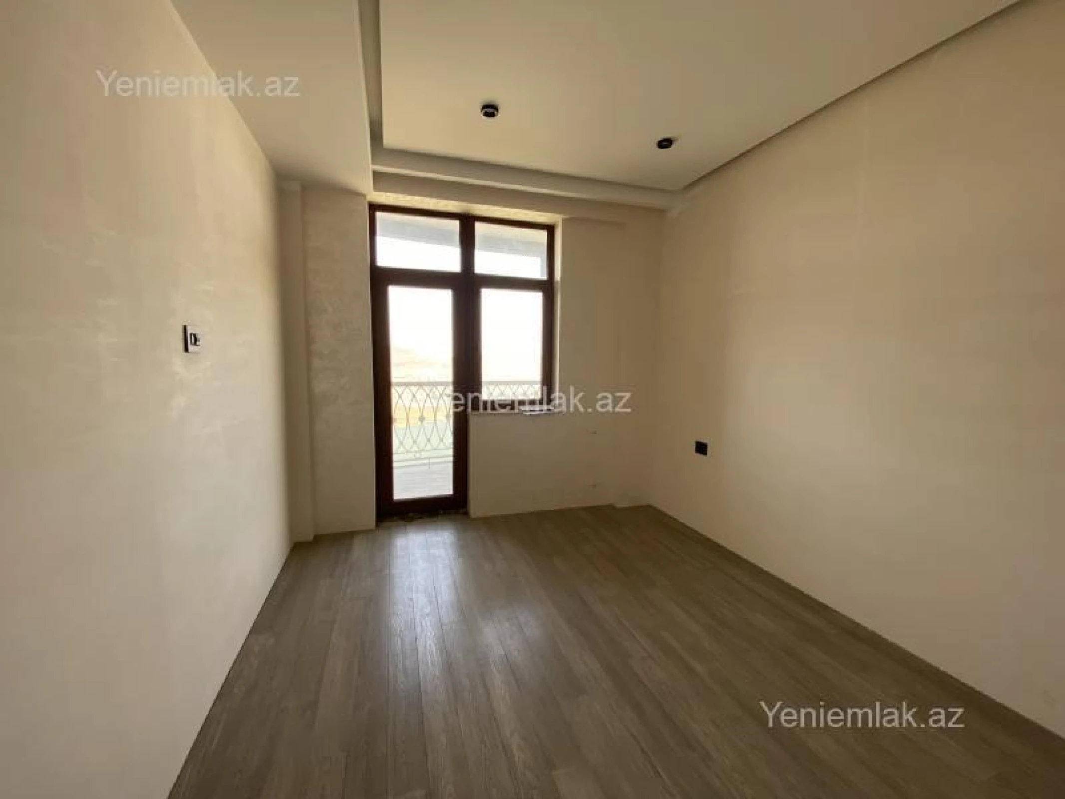 Satılır 2 otaqlı yeni tikili 90 m²
