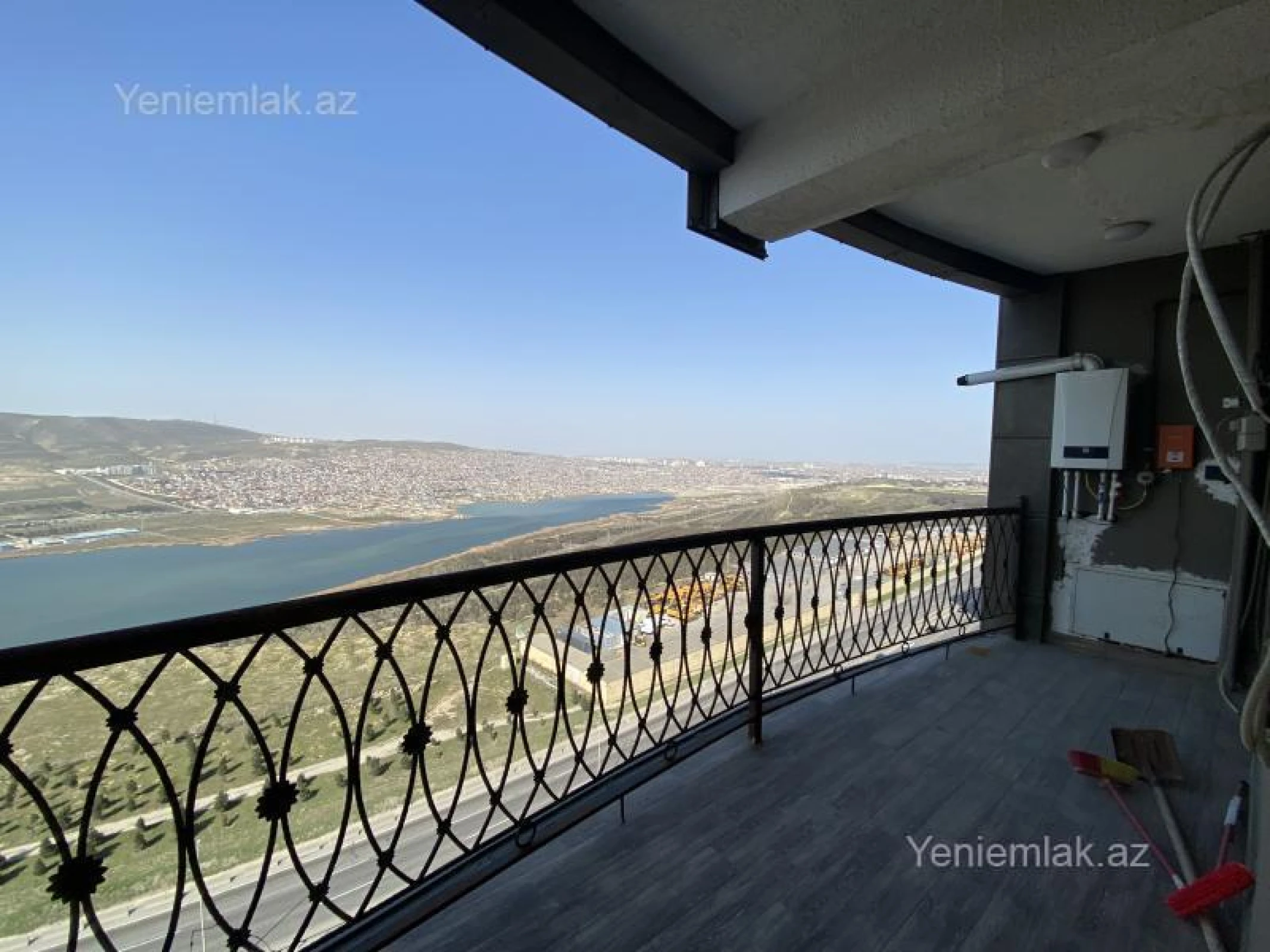 Satılır 2 otaqlı yeni tikili 90 m²