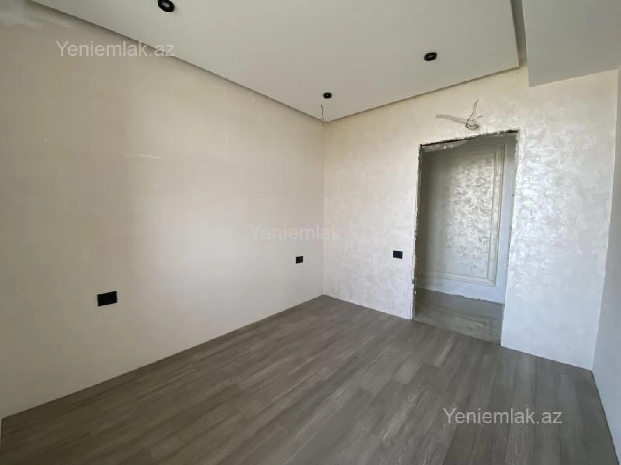 Satılır 2 otaqlı yeni tikili 90 m²