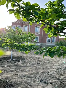 Satılır 7 otaqlı həyət evi 270 m²