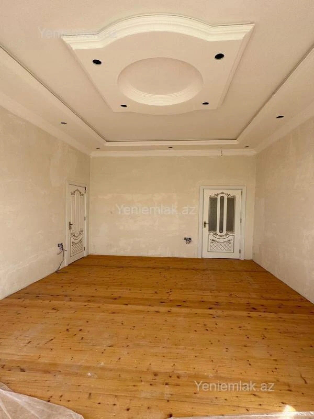 Satılır 7 otaqlı həyət evi 270 m²