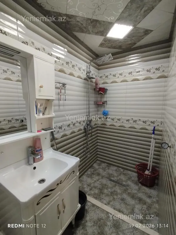 Satılır 2 otaqlı yeni tikili 60 m²