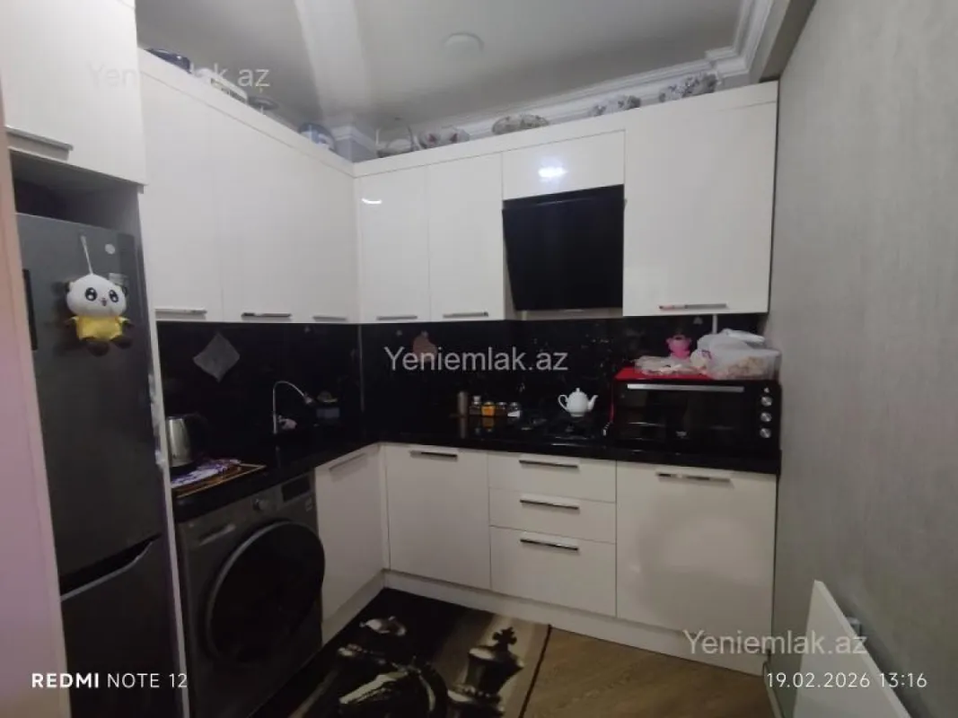 Satılır 2 otaqlı yeni tikili 60 m²