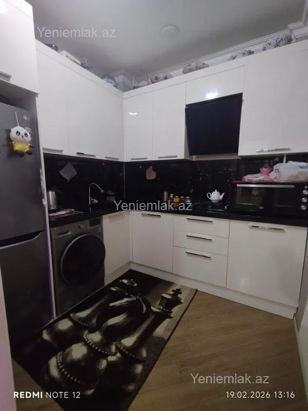 Satılır 2 otaqlı yeni tikili 60 m²
