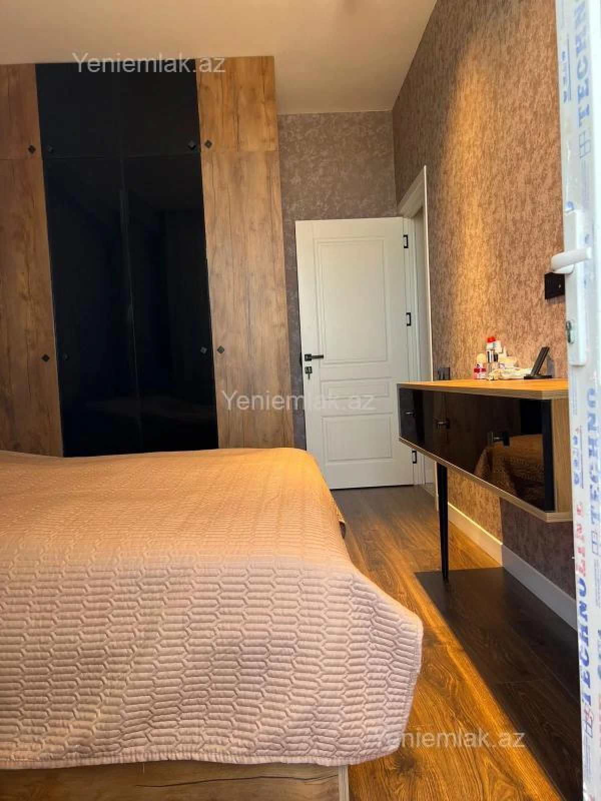 Satılır 2 otaqlı yeni tikili 64.1 m²