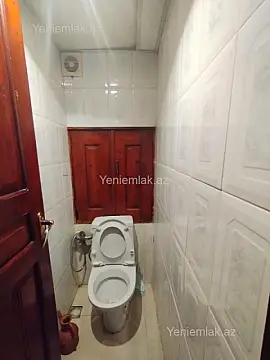 Satılır 4 otaqlı köhnə tikili 110 m²