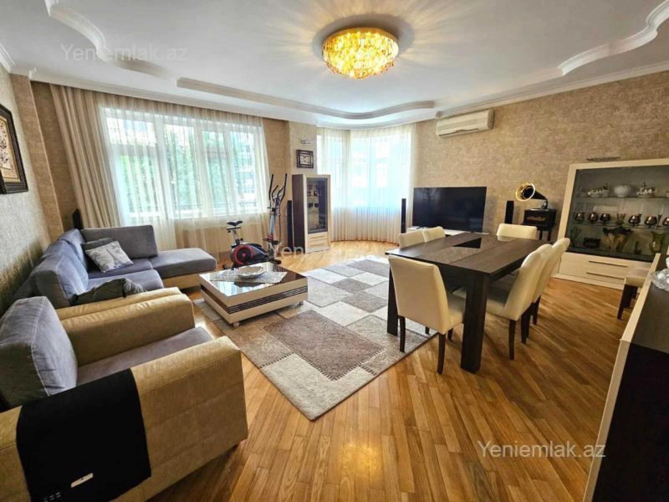 Satılır 4 otaqlı yeni tikili 203 m²