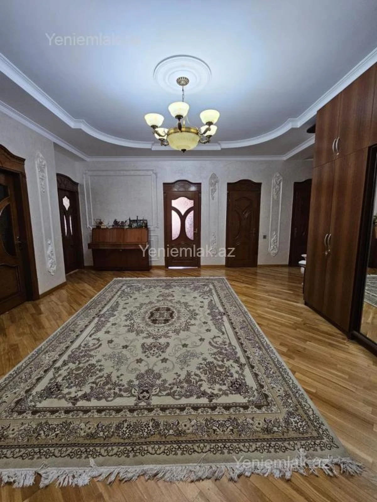 Satılır 4 otaqlı yeni tikili 203 m²