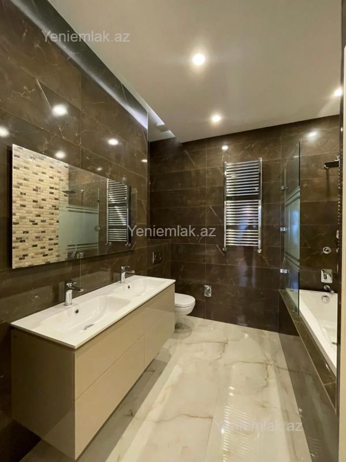 Satılır 3 otaqlı yeni tikili 169 m²