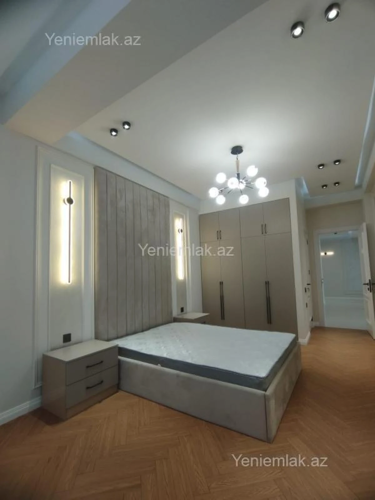 Satılır 3 otaqlı yeni tikili 132 m²
