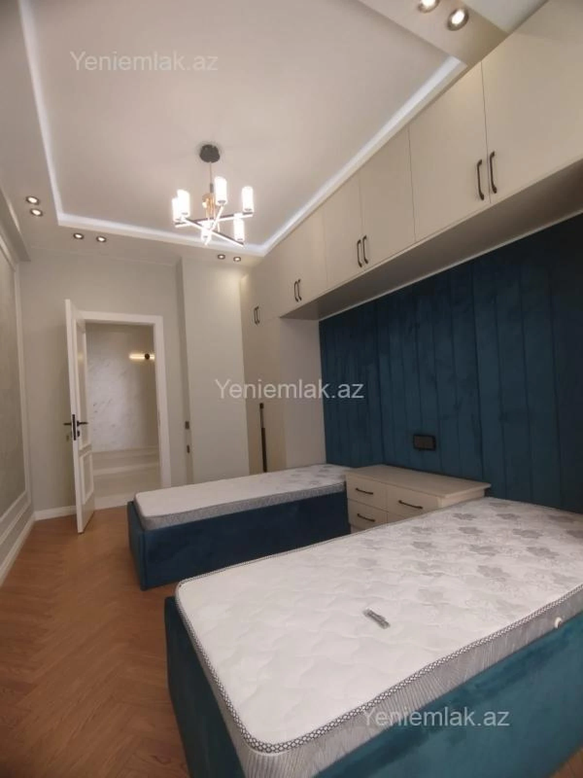 Satılır 3 otaqlı yeni tikili 132 m²