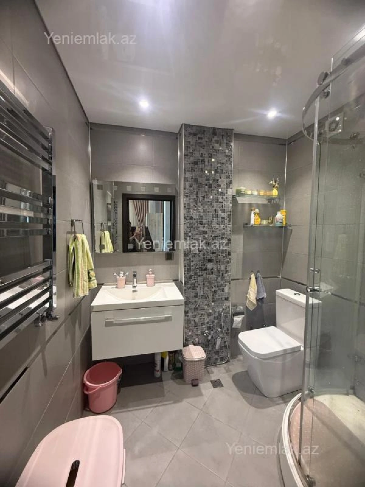 Satılır 2 otaqlı yeni tikili 77 m²