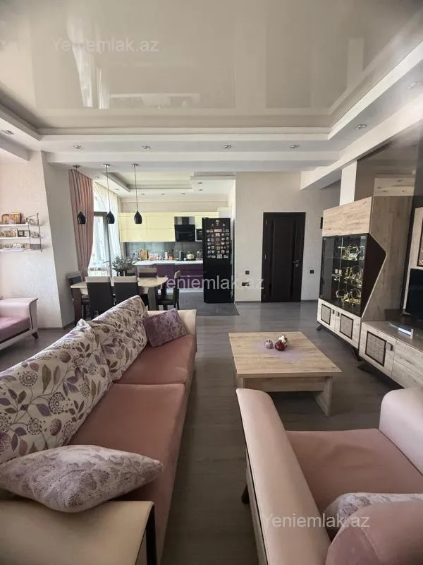 Satılır 2 otaqlı yeni tikili 77 m²