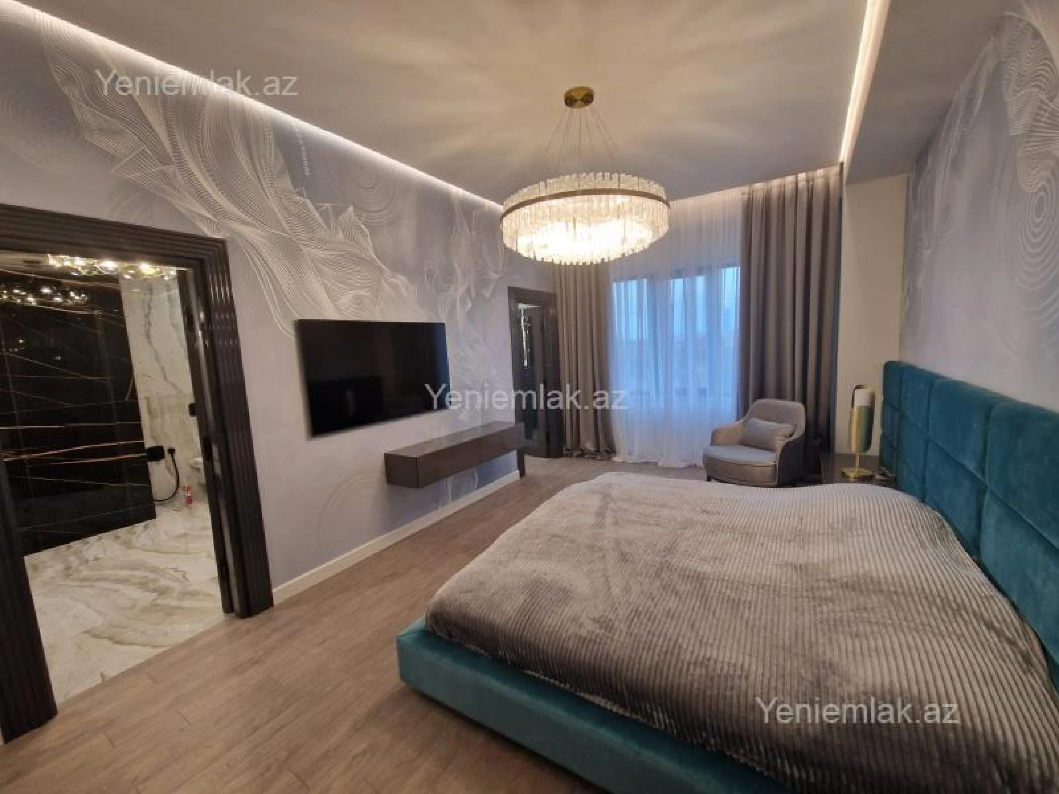 Satılır 5 otaqlı yeni tikili 220 m²