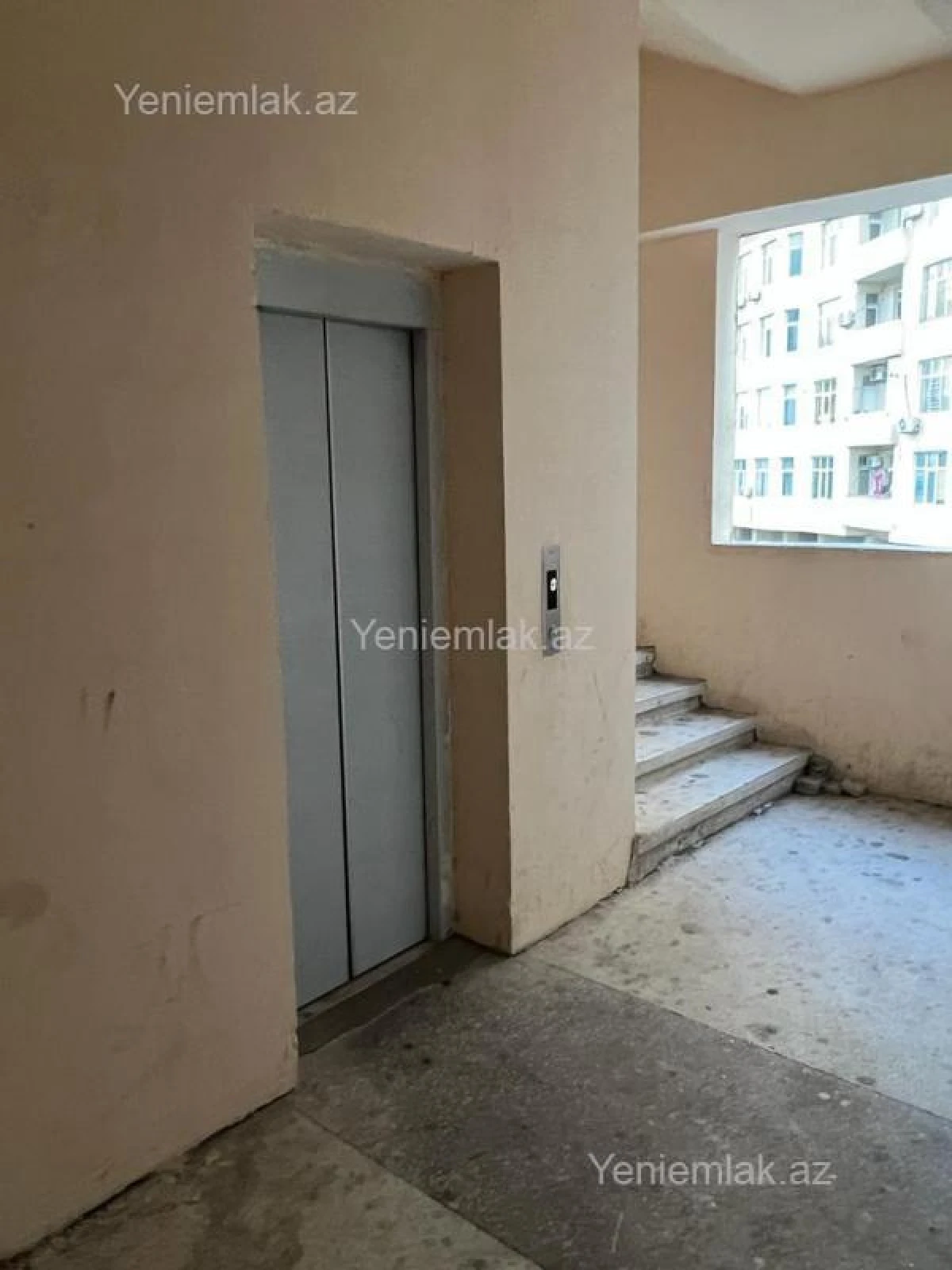Satılır 2 otaqlı yeni tikili 85 m²