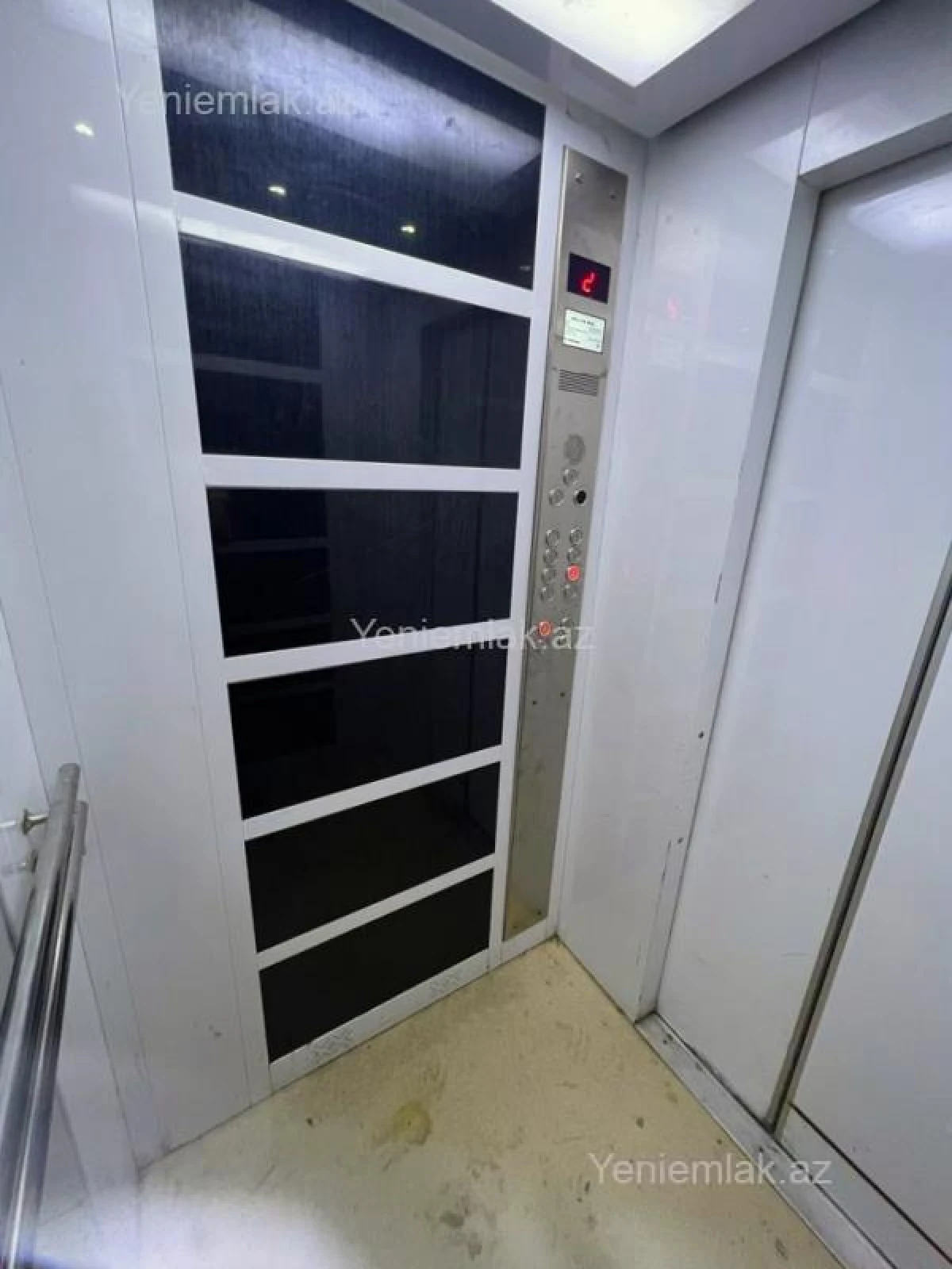 Satılır 2 otaqlı yeni tikili 85 m²