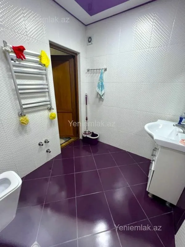 Satılır 2 otaqlı yeni tikili 85 m²