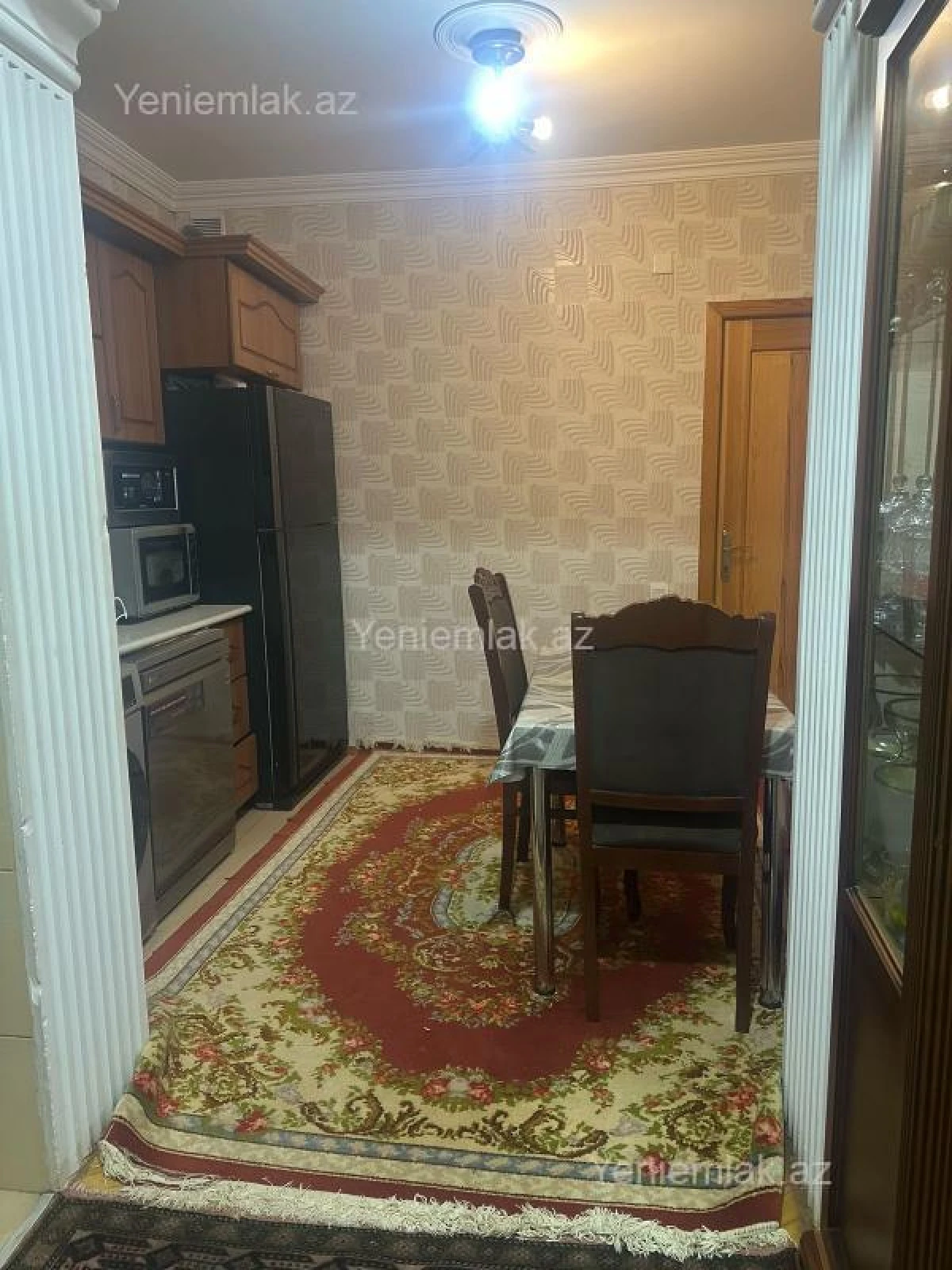 Satılır 4 otaqlı köhnə tikili 105 m²