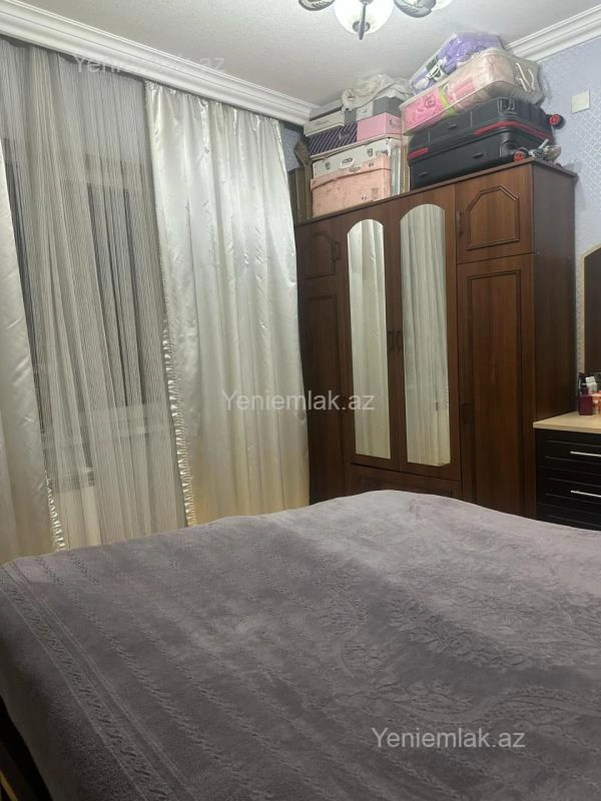 Satılır 4 otaqlı köhnə tikili 105 m²