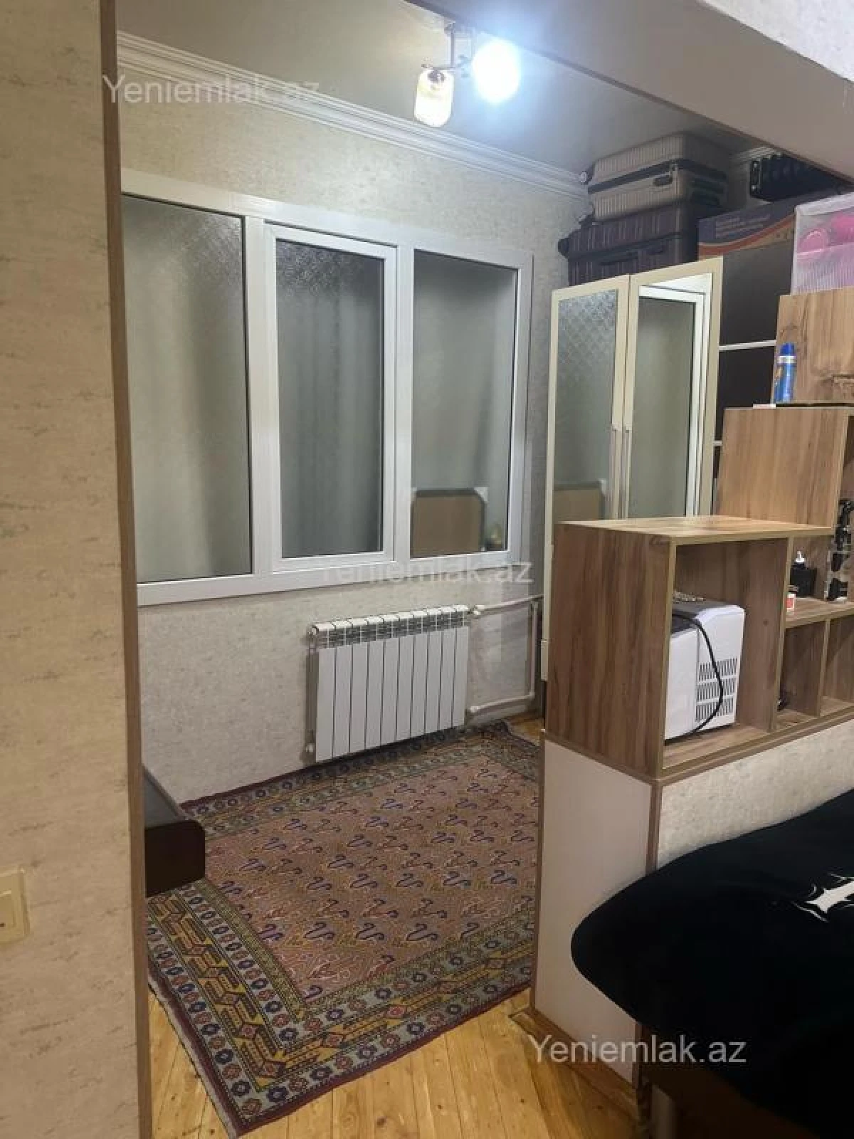 Satılır 4 otaqlı köhnə tikili 105 m²
