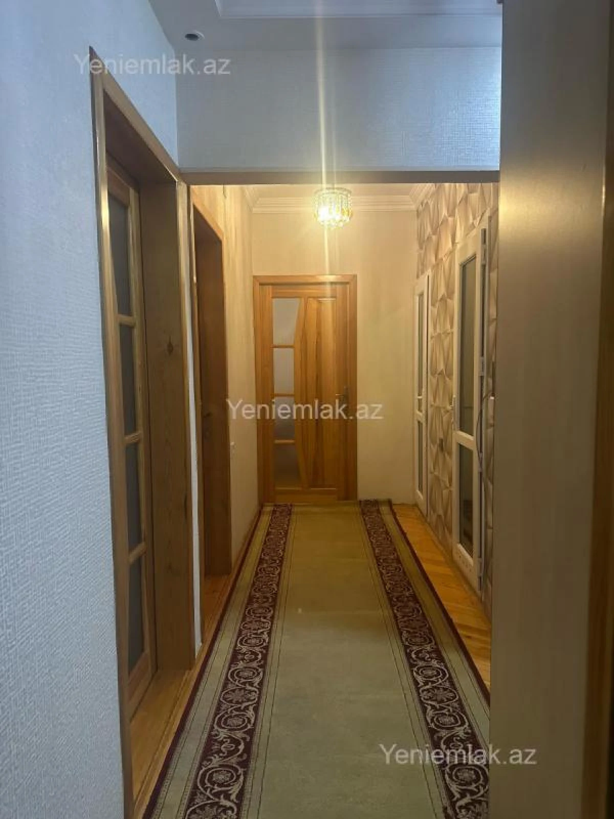 Satılır 4 otaqlı köhnə tikili 105 m²