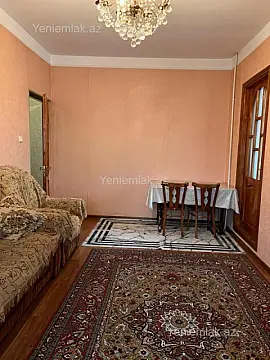 Satılır 2 otaqlı köhnə tikili 45 m²