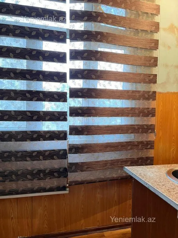 Satılır 2 otaqlı köhnə tikili 45 m²