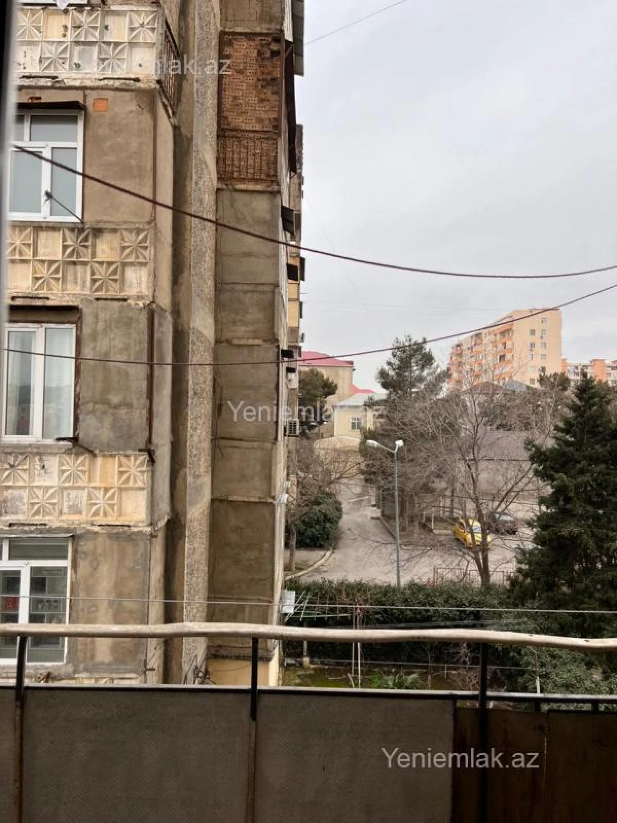 Satılır 2 otaqlı köhnə tikili 45 m²