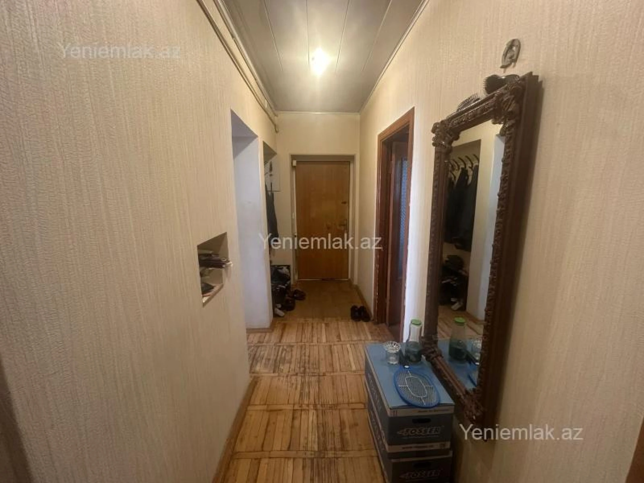 Satılır 3 otaqlı köhnə tikili 90 m²