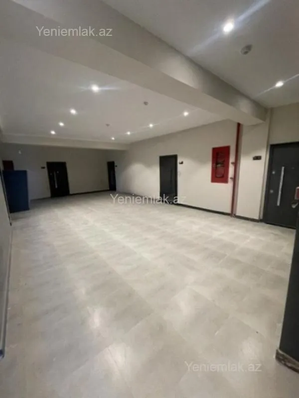 Satılır 3 otaqlı yeni tikili 118 m²