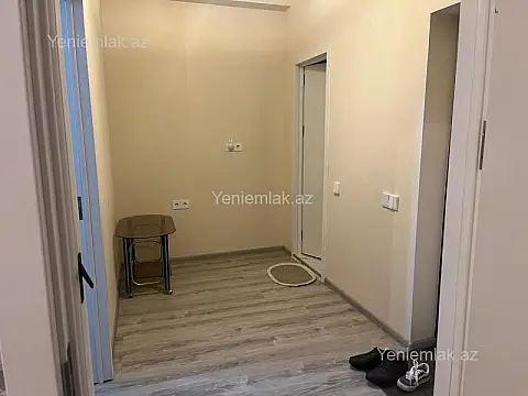 Satılır 3 otaqlı yeni tikili 70 m²