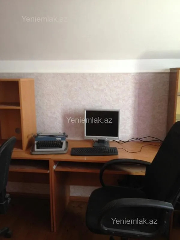 Satılır 6 otaqlı həyət evi 200 m²