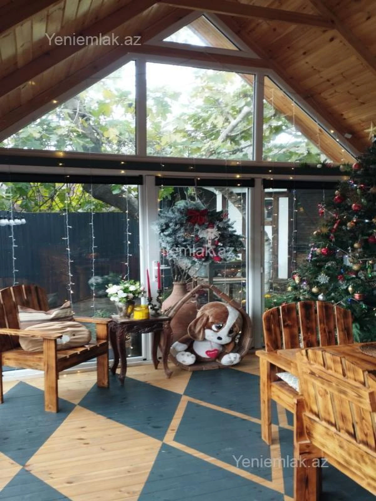 Satılır 7 otaqlı həyət evi 300 m²