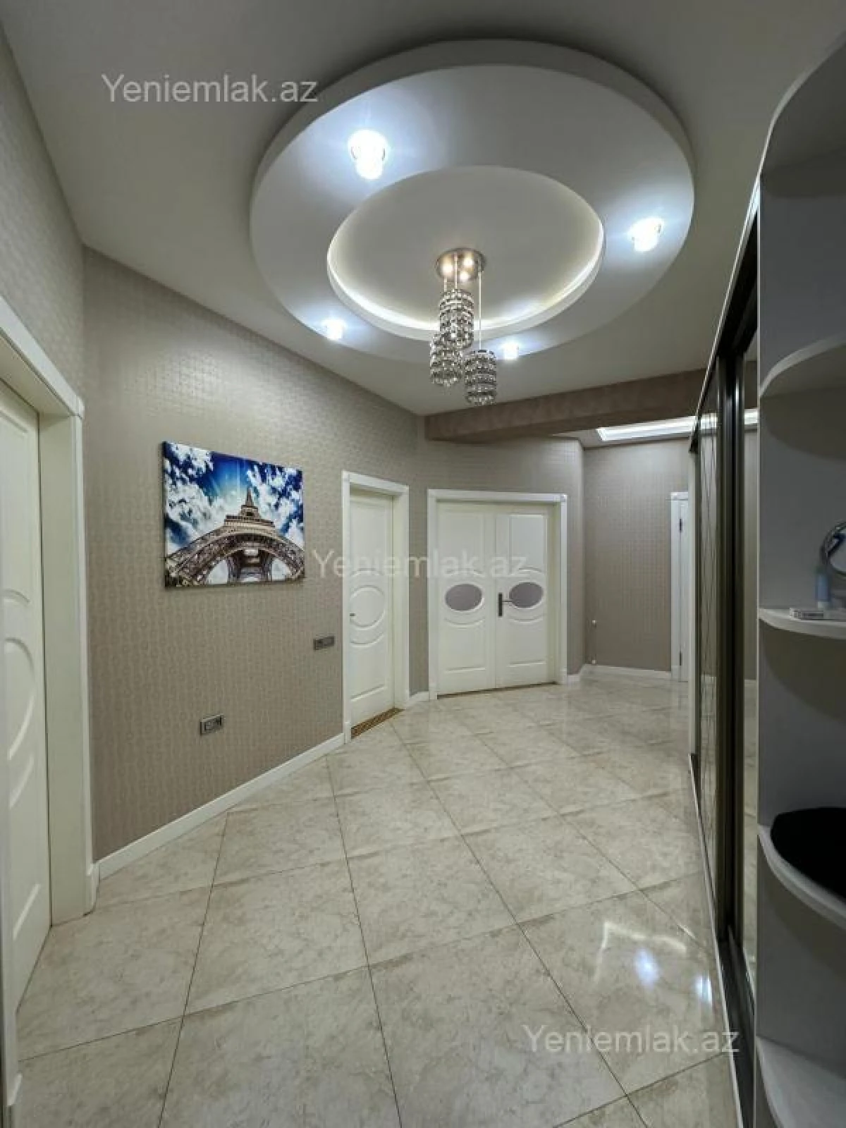 Satılır 3 otaqlı yeni tikili 127 m²